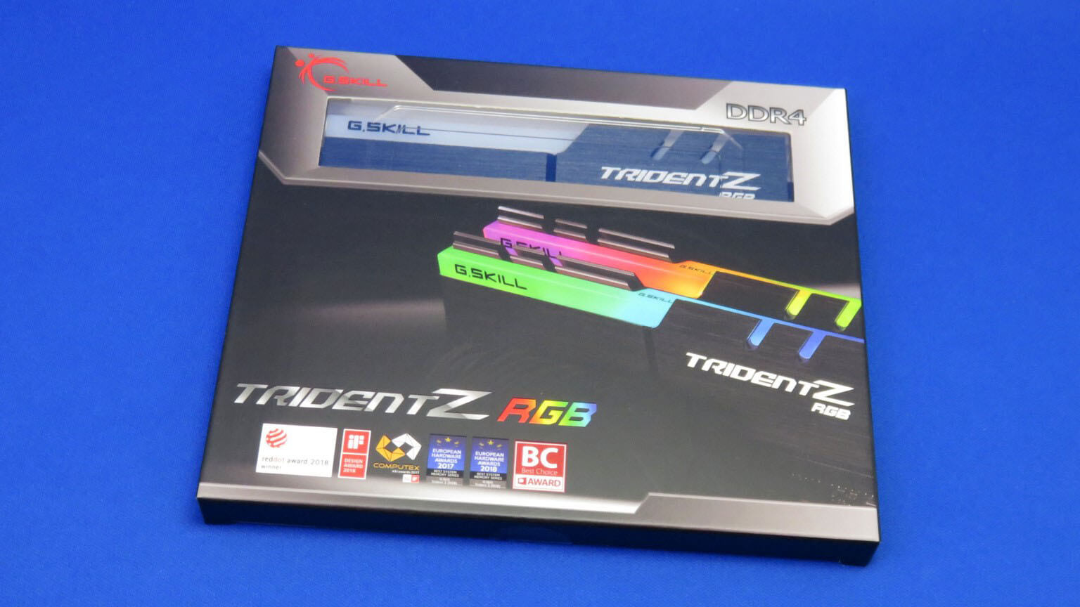 メモリ G.SKILL F4-3200C16D-32GTZRX 32GB for Ryzen用を購入