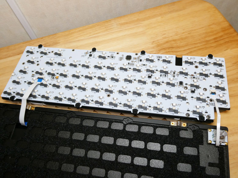 【PRレビュー】EPOMAKER Galaxy65 メカニカルキーボード