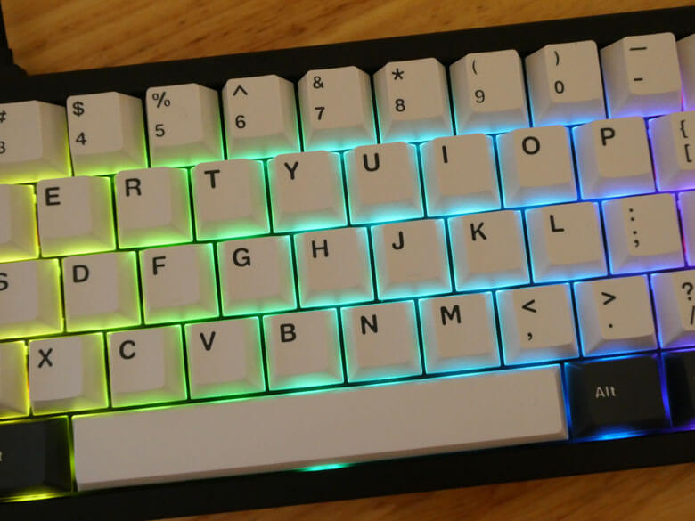 【PRレビュー】EPOMAKER Galaxy65 メカニカルキーボード