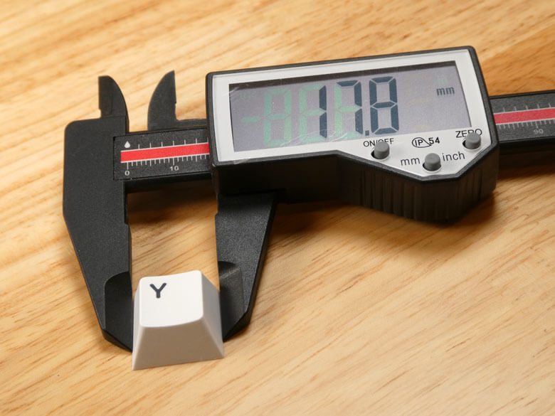 【PRレビュー】EPOMAKER Galaxy65 メカニカルキーボード