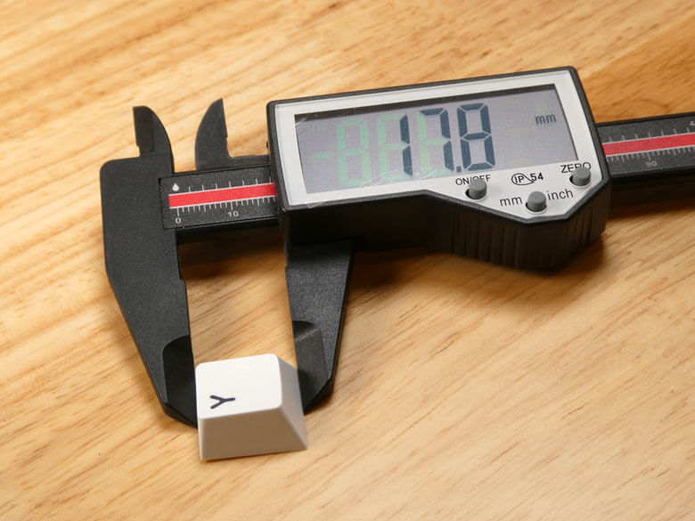 【PRレビュー】EPOMAKER Galaxy65 メカニカルキーボード