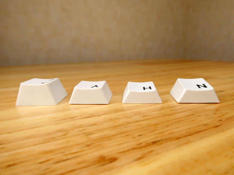 【PRレビュー】EPOMAKER Galaxy65 メカニカルキーボード