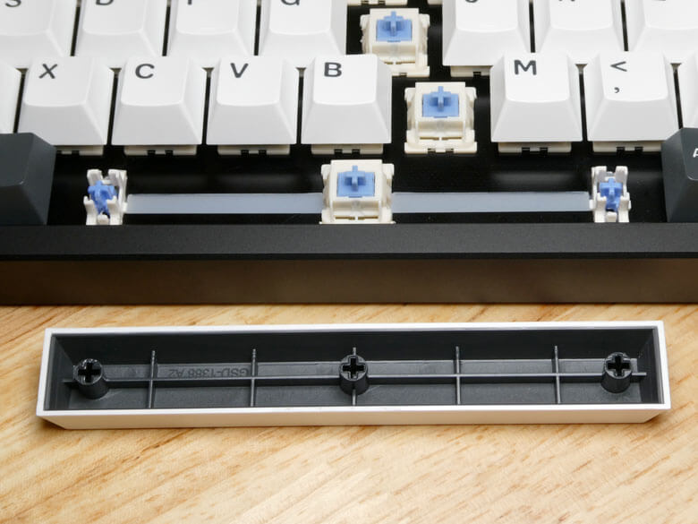 【PRレビュー】EPOMAKER Galaxy65 メカニカルキーボード