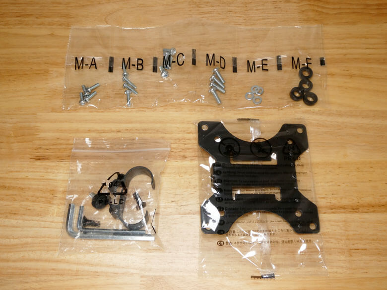 【PRレビュー】イーサプライ モニターアーム EEX-LA020BK