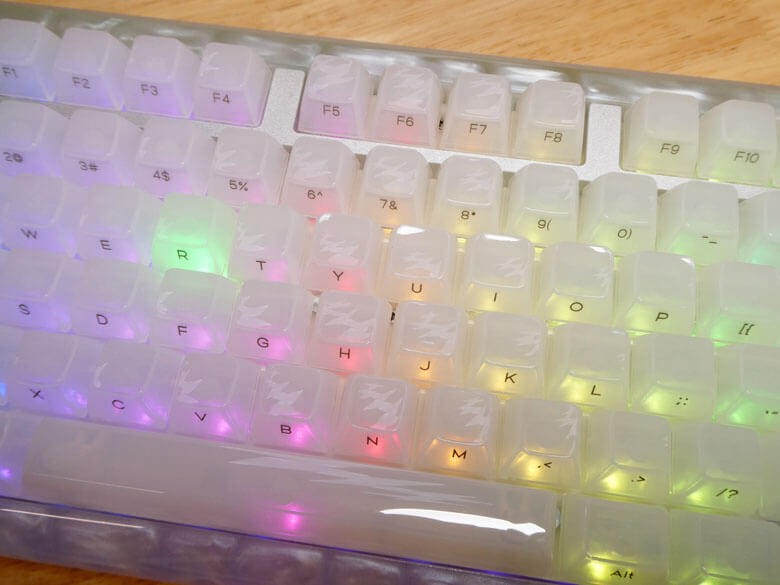 【PRレビュー】KiiBOOM Jade75 メカニカルキーボード