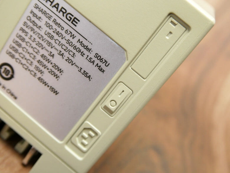 【PRレビュー】SHARGE Retro67 急速充電器