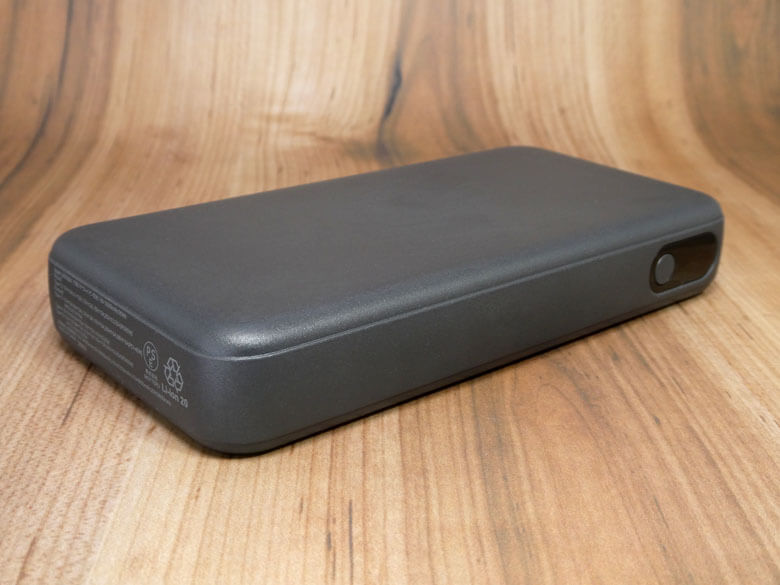 【PRレビュー】MOTTERU モバイルバッテリー MOT-MB25001