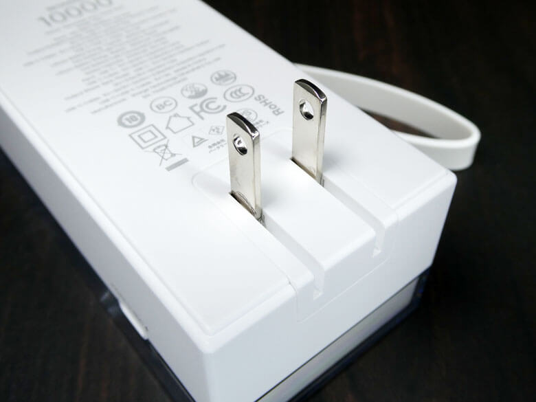 【PRレビュー】SHARGE 格納式 3-in-1 モバイルバッテリー