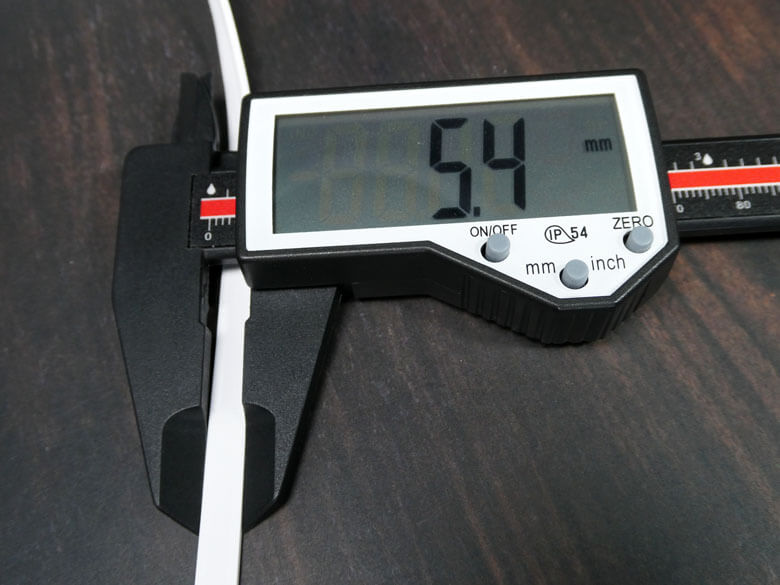 【PRレビュー】SHARGE 格納式 3-in-1 モバイルバッテリー