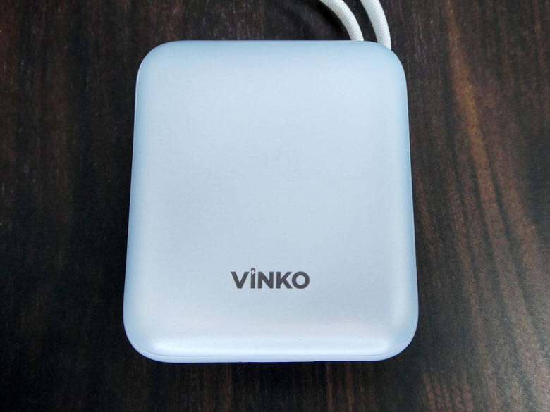 【PRレビュー】VINKO 小型モバイルバッテリー 10000mAh