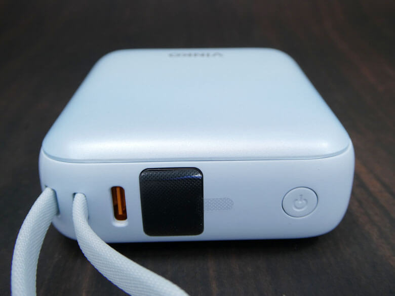 【PRレビュー】VINKO 小型モバイルバッテリー 10000mAh