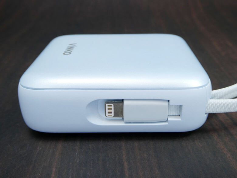 【PRレビュー】VINKO 小型モバイルバッテリー 10000mAh