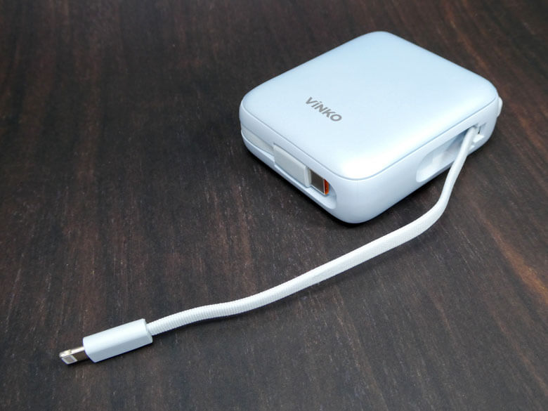 【PRレビュー】VINKO 小型モバイルバッテリー 10000mAh