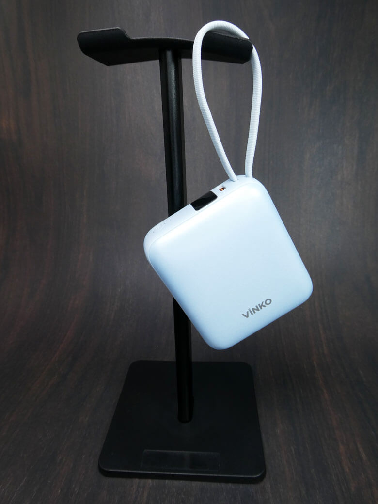 【PRレビュー】VINKO 小型モバイルバッテリー 10000mAh