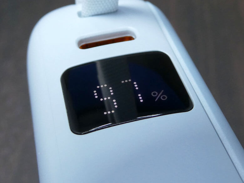 【PRレビュー】VINKO 小型モバイルバッテリー 10000mAh