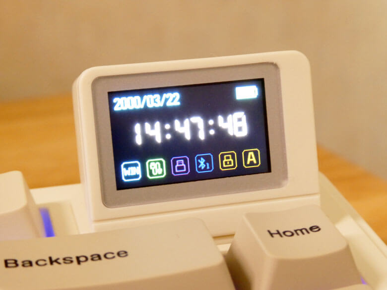 【PRレビュー】EPOMAKER RT82 メカニカルキーボード