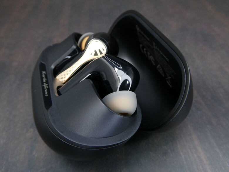 【PRレビュー】SOUNDPEATS Air5 Pro+ ワイヤレスイヤホン