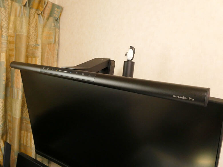 【PRレビュー】BenQ ScreenBar Pro モニターライト