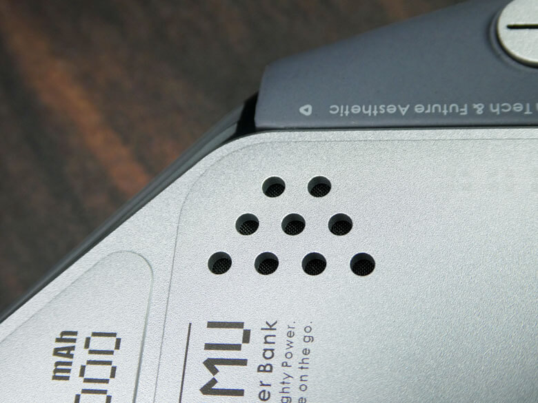 【PRレビュー】AULUMU M10 3in1 モバイルバッテリー