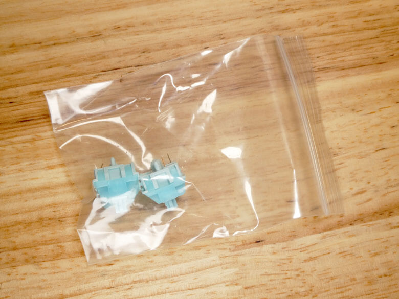 【PRレビュー】EPOMAKER RT82 メカニカルキーボード