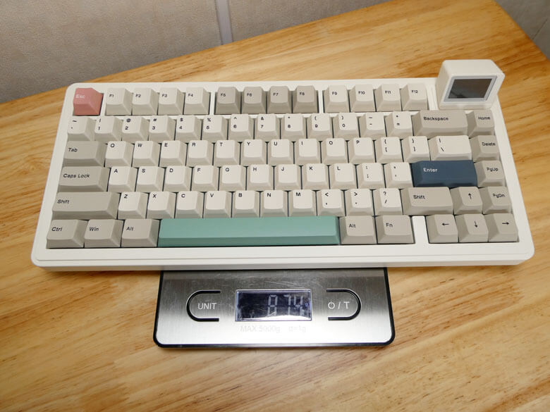 【PRレビュー】EPOMAKER RT82 メカニカルキーボード