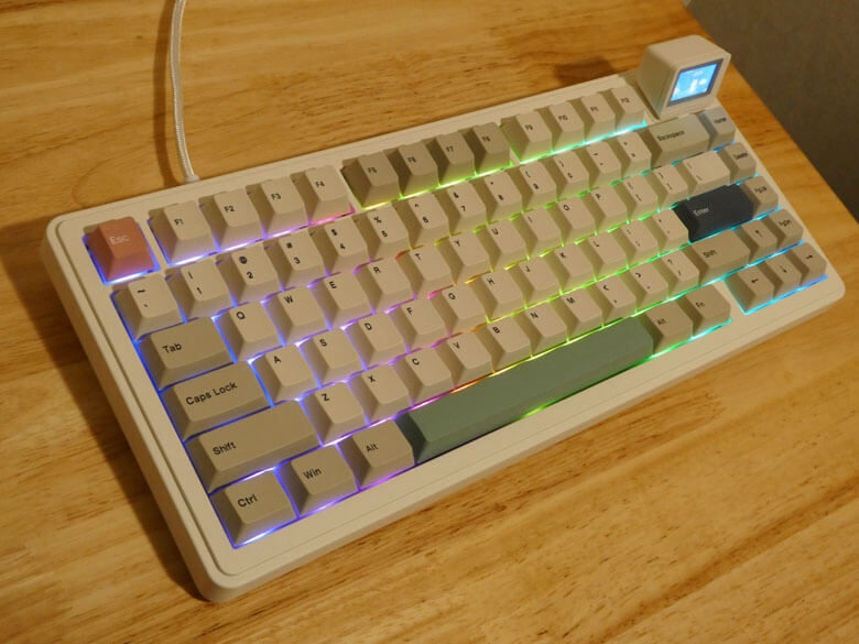 【PRレビュー】EPOMAKER RT82 メカニカルキーボード