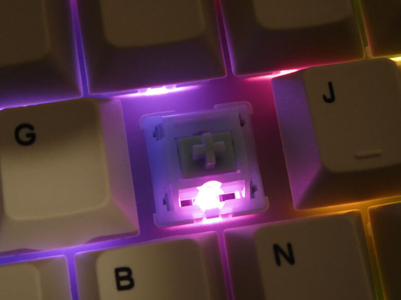 【PRレビュー】EPOMAKER RT82 メカニカルキーボード