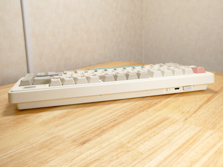 【PRレビュー】EPOMAKER RT82 メカニカルキーボード