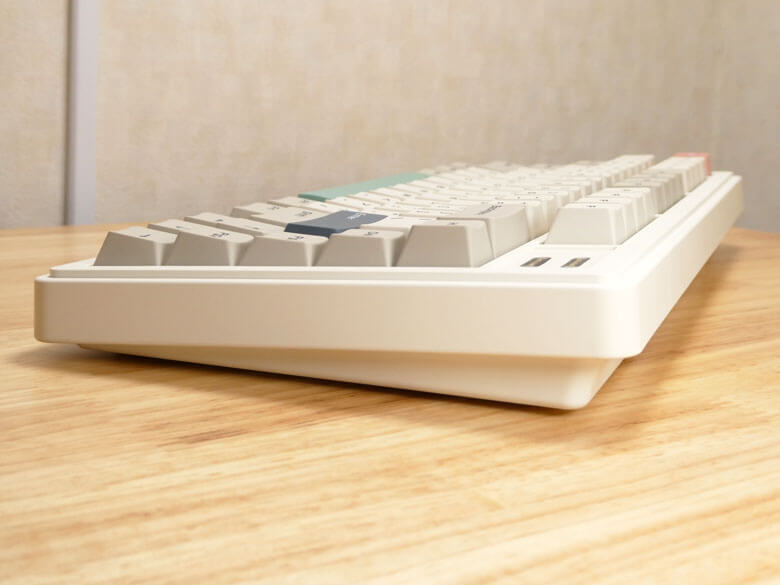 【PRレビュー】EPOMAKER RT82 メカニカルキーボード