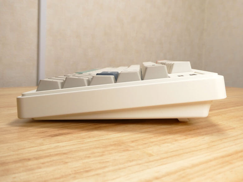 【PRレビュー】EPOMAKER RT82 メカニカルキーボード