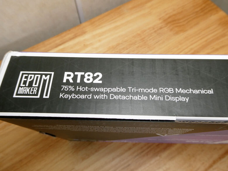 【PRレビュー】EPOMAKER RT82 メカニカルキーボード
