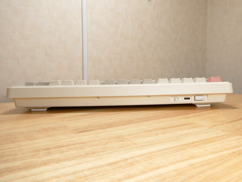 【PRレビュー】EPOMAKER RT82 メカニカルキーボード