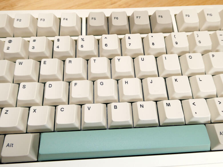 【PRレビュー】EPOMAKER RT82 メカニカルキーボード