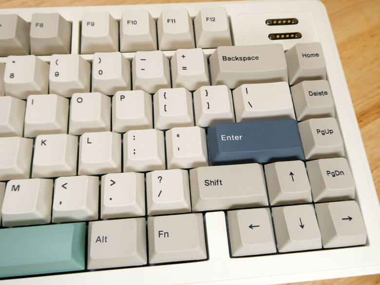 【PRレビュー】EPOMAKER RT82 メカニカルキーボード