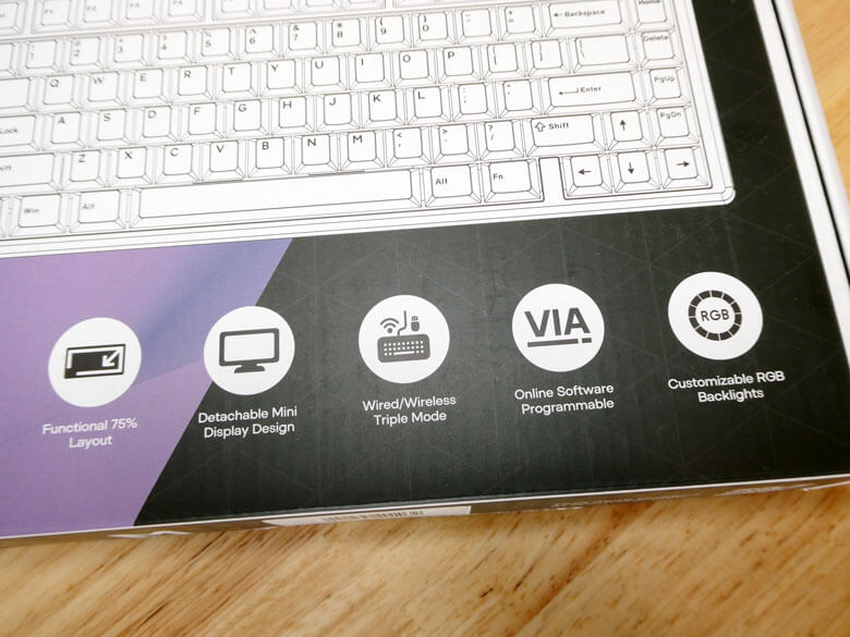 【PRレビュー】EPOMAKER RT82 メカニカルキーボード