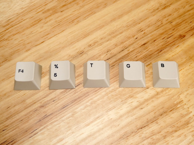 【PRレビュー】EPOMAKER RT82 メカニカルキーボード