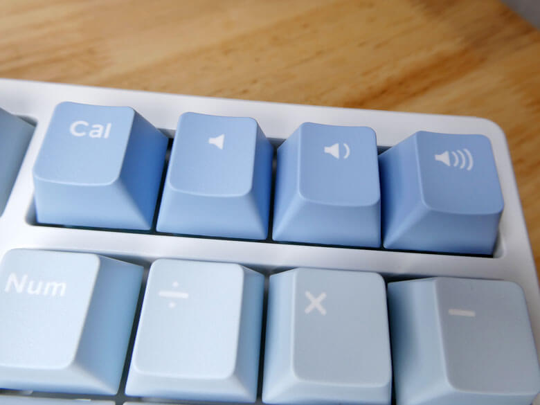 【PRレビュー】EPOMAKER TH108 JIS メカニカルキーボード