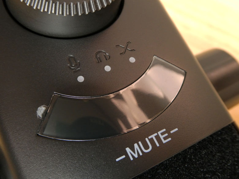 【PRレビュー】FIFINE AmpliGame AM8 PROT ダイナミックマイク