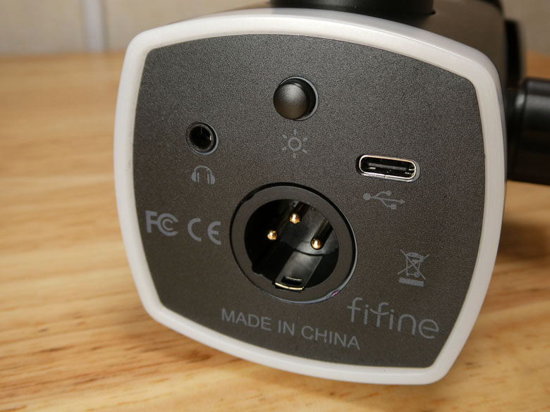 【PRレビュー】FIFINE AmpliGame AM8 PROT ダイナミックマイク