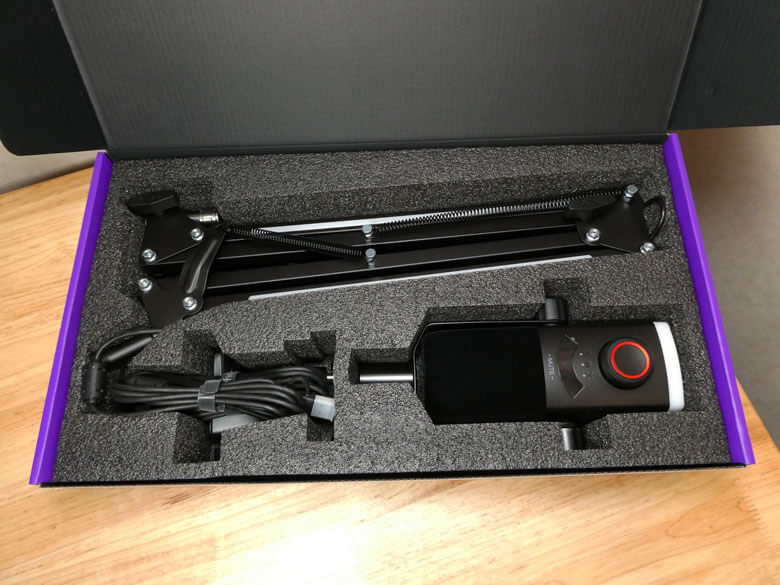 【PRレビュー】FIFINE AmpliGame AM8 PROT ダイナミックマイク