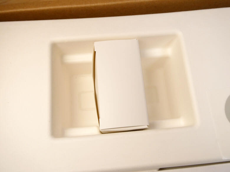 【PRレビュー】BenQ ScreenBar Pro モニターライト