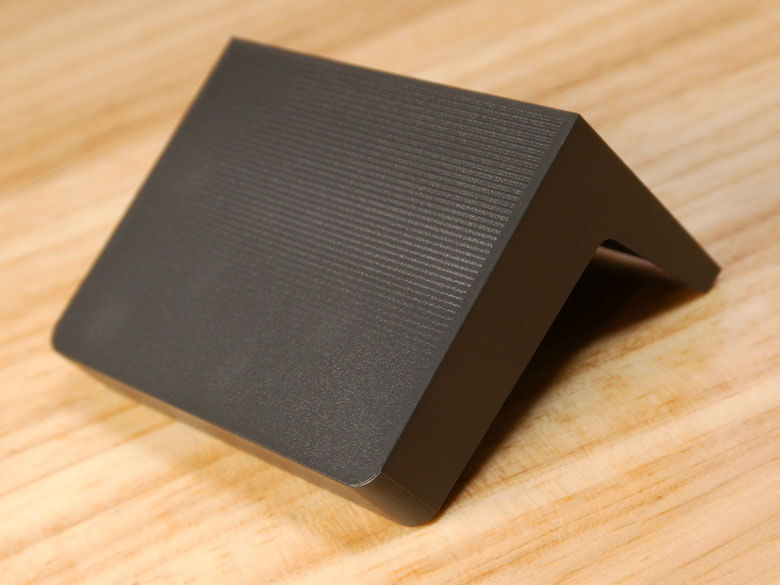 【PRレビュー】BenQ ScreenBar Pro モニターライト