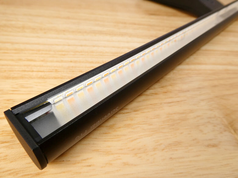 【PRレビュー】BenQ ScreenBar Pro モニターライト