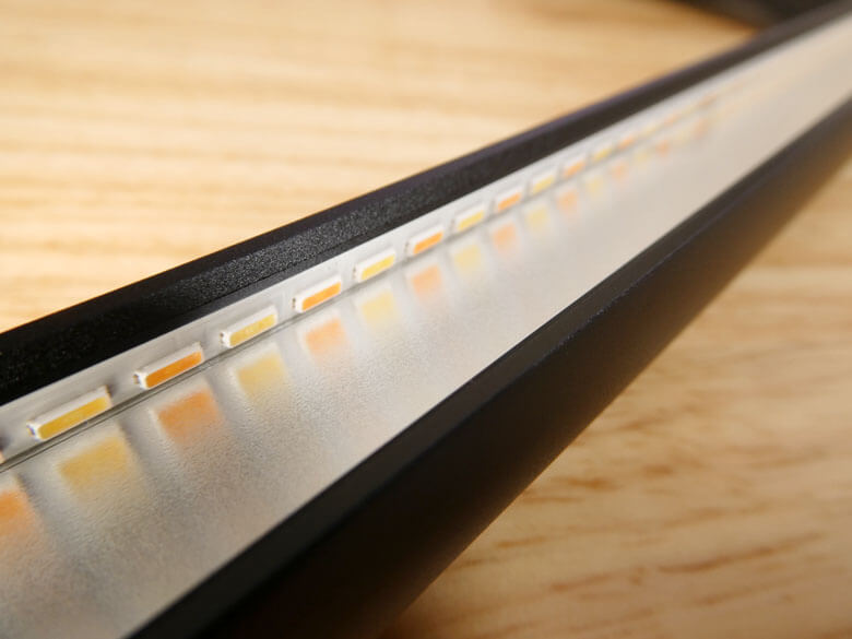 【PRレビュー】BenQ ScreenBar Pro モニターライト