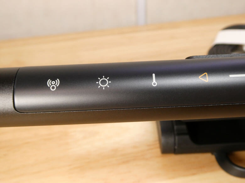 【PRレビュー】BenQ ScreenBar Pro モニターライト