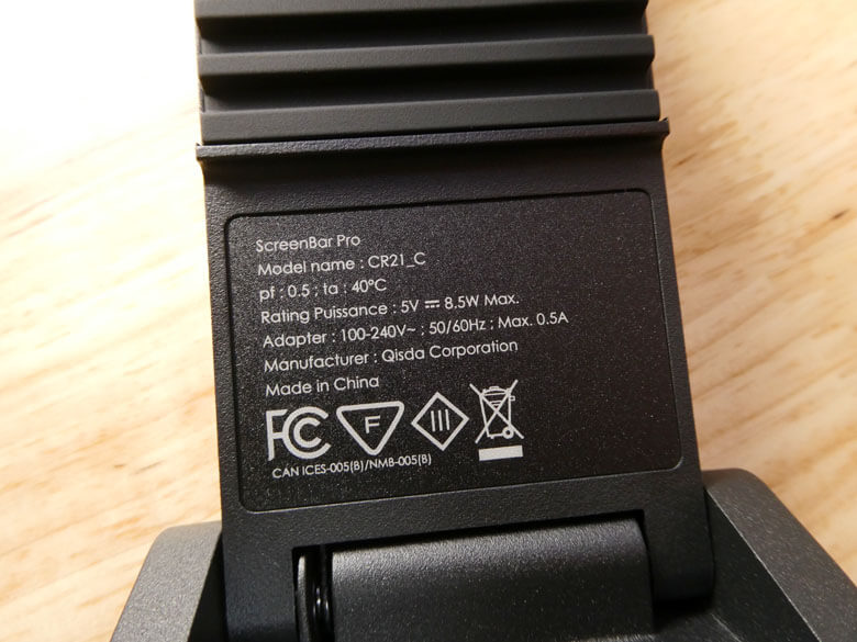 【PRレビュー】BenQ ScreenBar Pro モニターライト