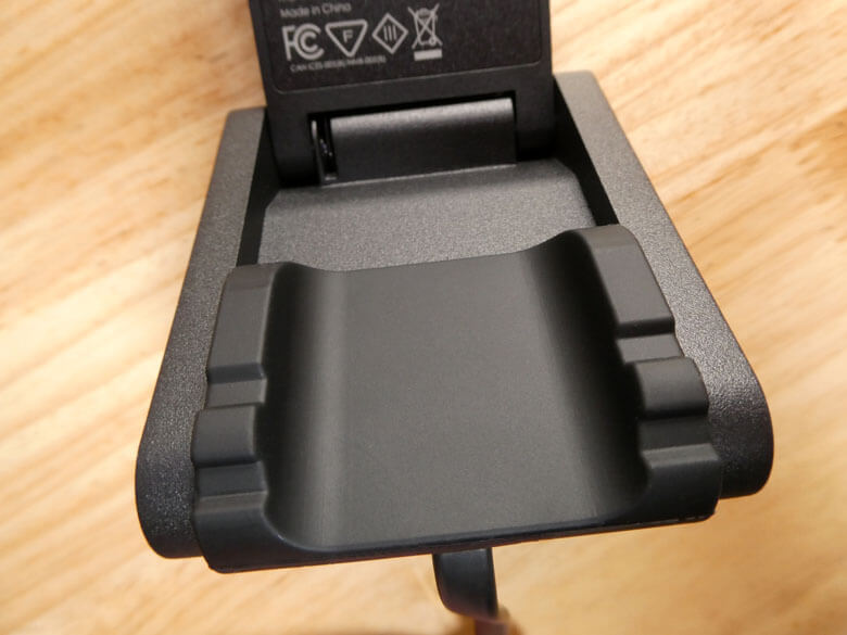 【PRレビュー】BenQ ScreenBar Pro モニターライト