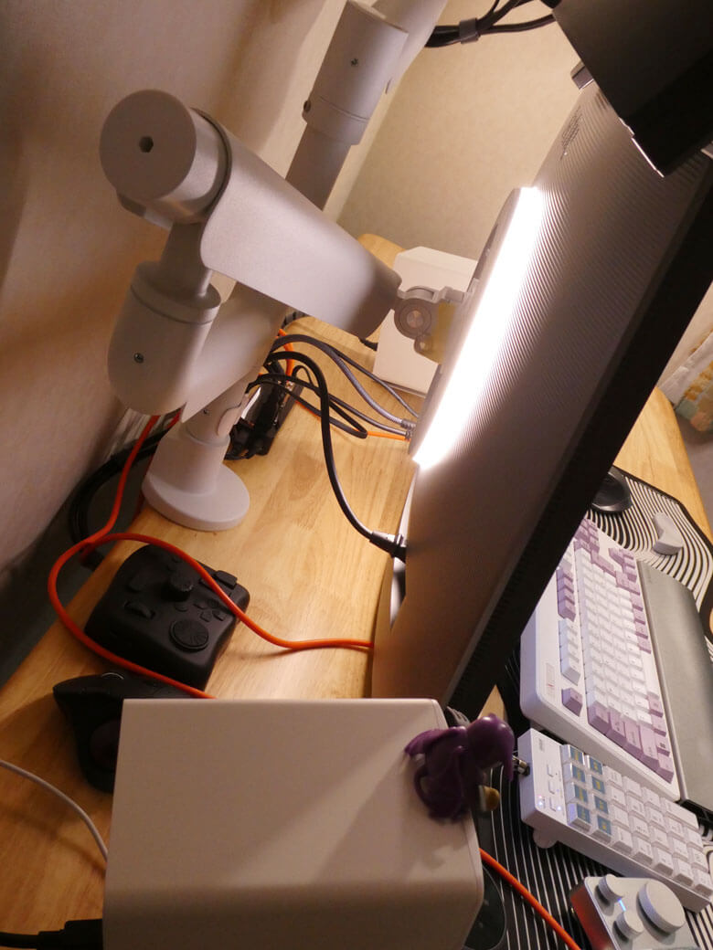 【PRレビュー】BenQ RD280U｜28.2インチ 4K+ プログラミングモニター