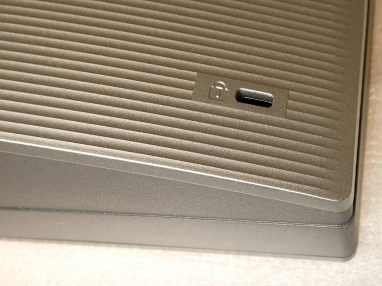 【PRレビュー】BenQ RD280U｜28.2インチ 4K+ プログラミングモニター