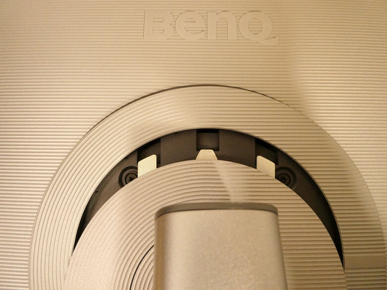 【PRレビュー】BenQ RD280U｜28.2インチ 4K+ プログラミングモニター